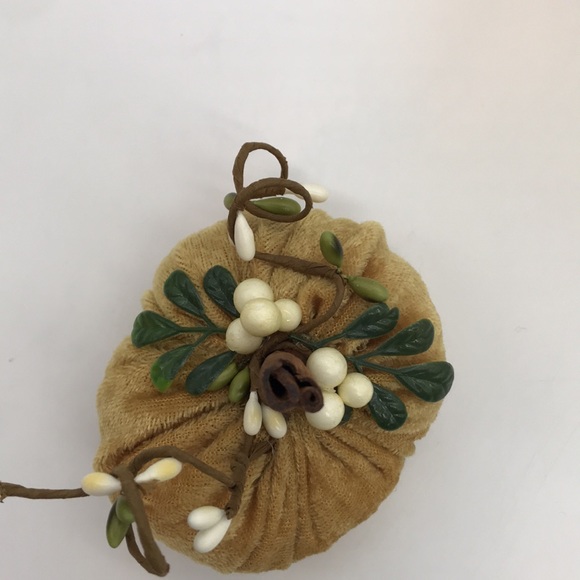 Trio of 3 Handmade Velvet, poly filled Pumpkins - Picture 6 of 10